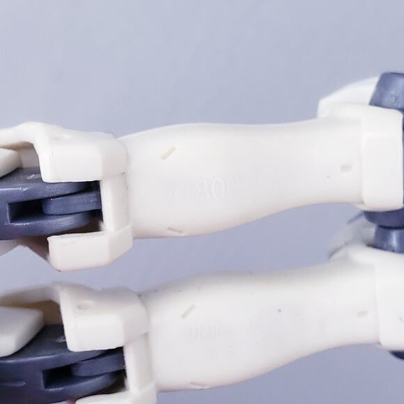 Tallgeese OZ-00MS Mobile Suit in Action Figure MSiA MIA Bandai Gundam Wing - Picture 8 of 10